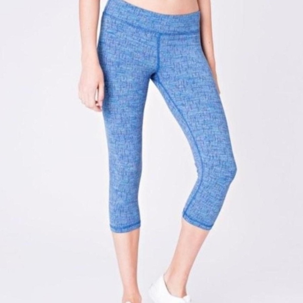 Girls Ivivva Blue Purple Patterned Capri Leggings Size 12